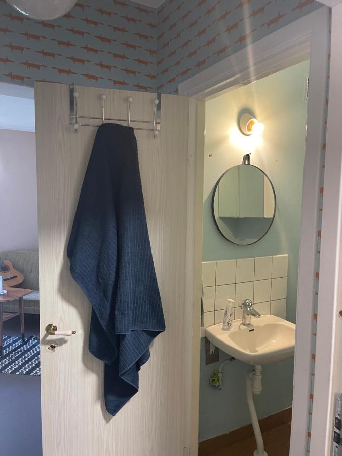 Mysig 1 Rum Med Kok Svenstavik Esterno foto